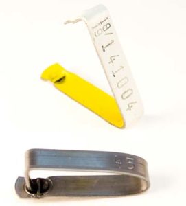 Style 49 Metal Numbered Tags : 100ct